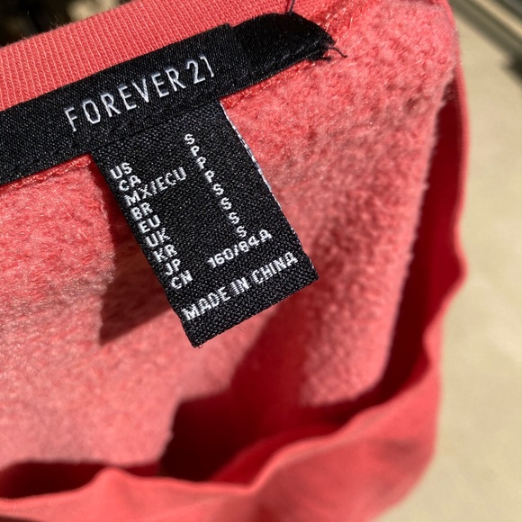 FOREVER 21 Crop front tie crewneck - Picture 3 of 3